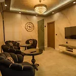 Alee Beyzar Hotel *